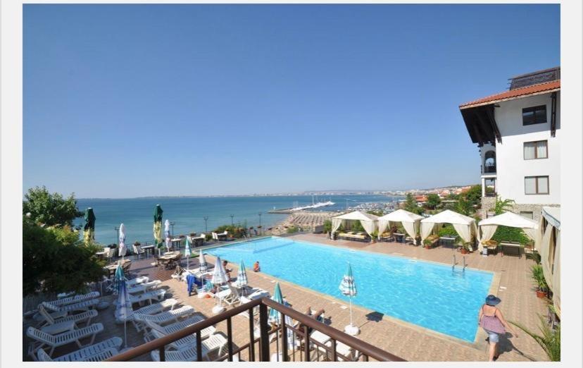 Dolce Vita Sea View Apartment Szveti Vlasz Kültér fotó